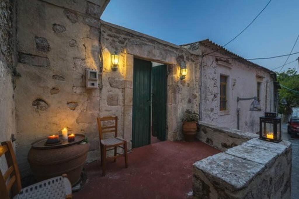 Moundros 1620 Venetian Residence Bagian luar foto
