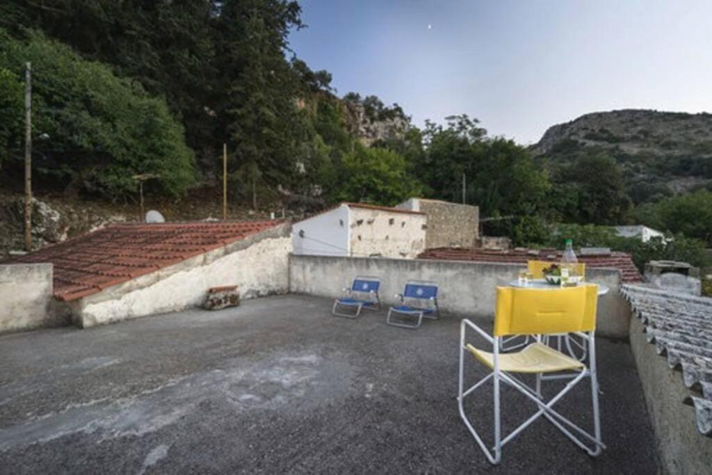 Moundros 1620 Venetian Residence Bagian luar foto